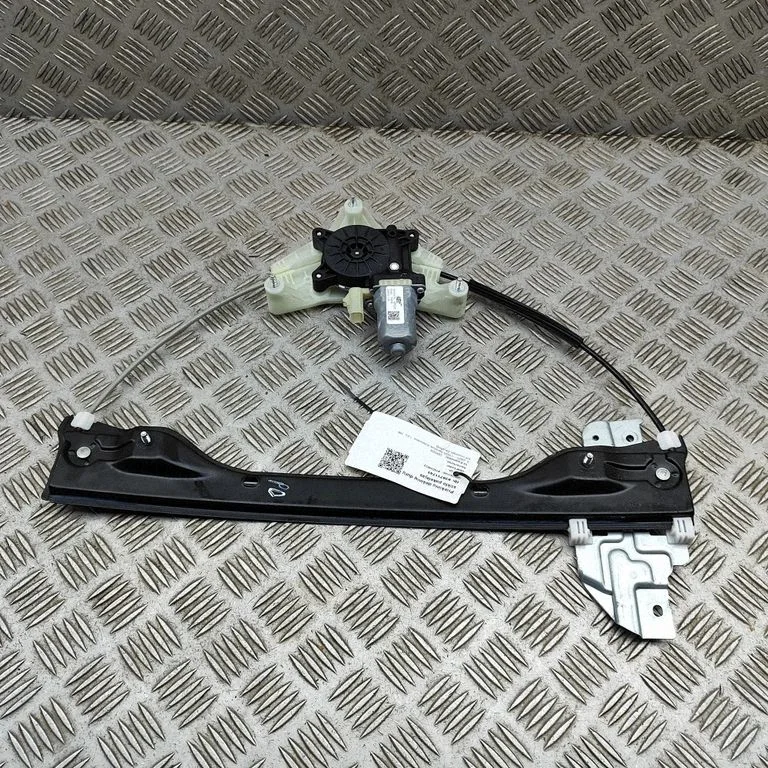 Priekinio el. Lango pakėlimo mechanizmo komplektas