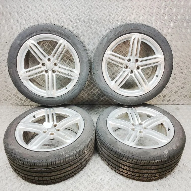 R20 lengvojo lydinio ratlankis (-iai)