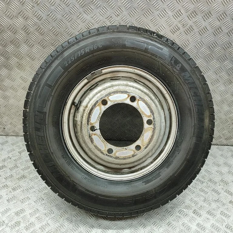 R16 plieninis štampuotas ratlankis (-iai)