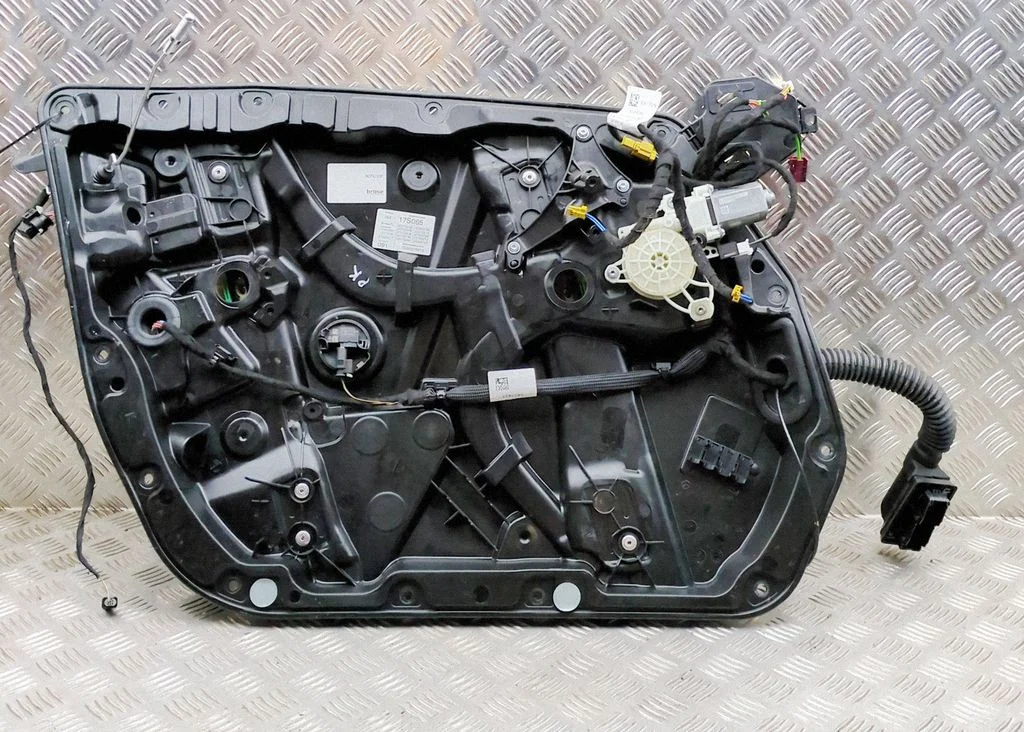 El. lango pakėlimo mechanizmas be varikliuko