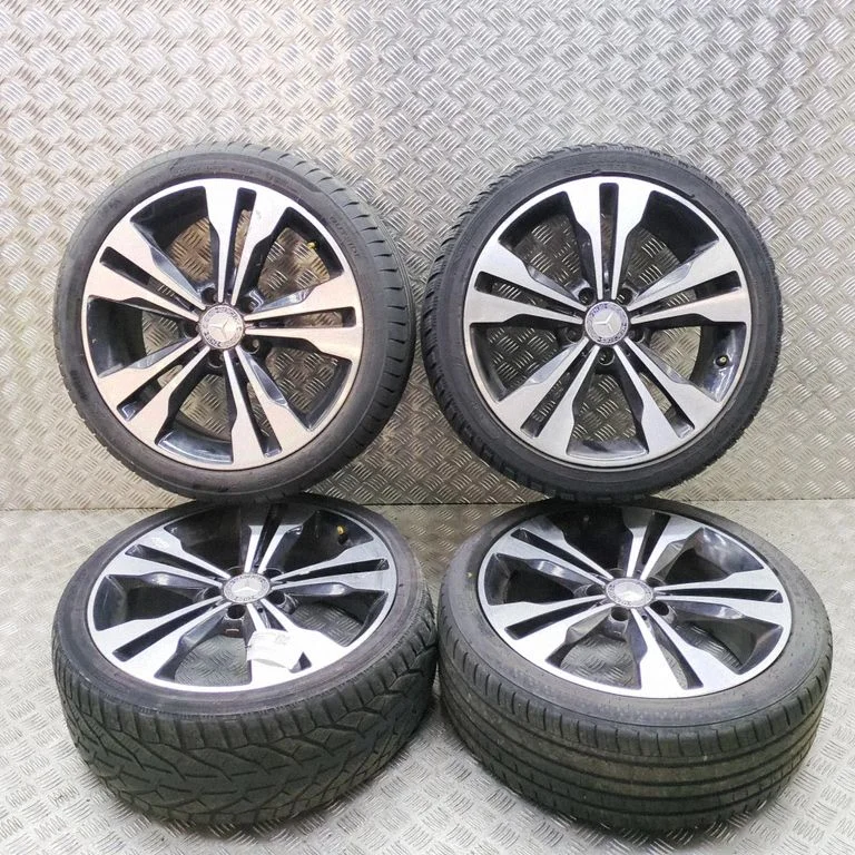 R18 lengvojo lydinio ratlankis (-iai)