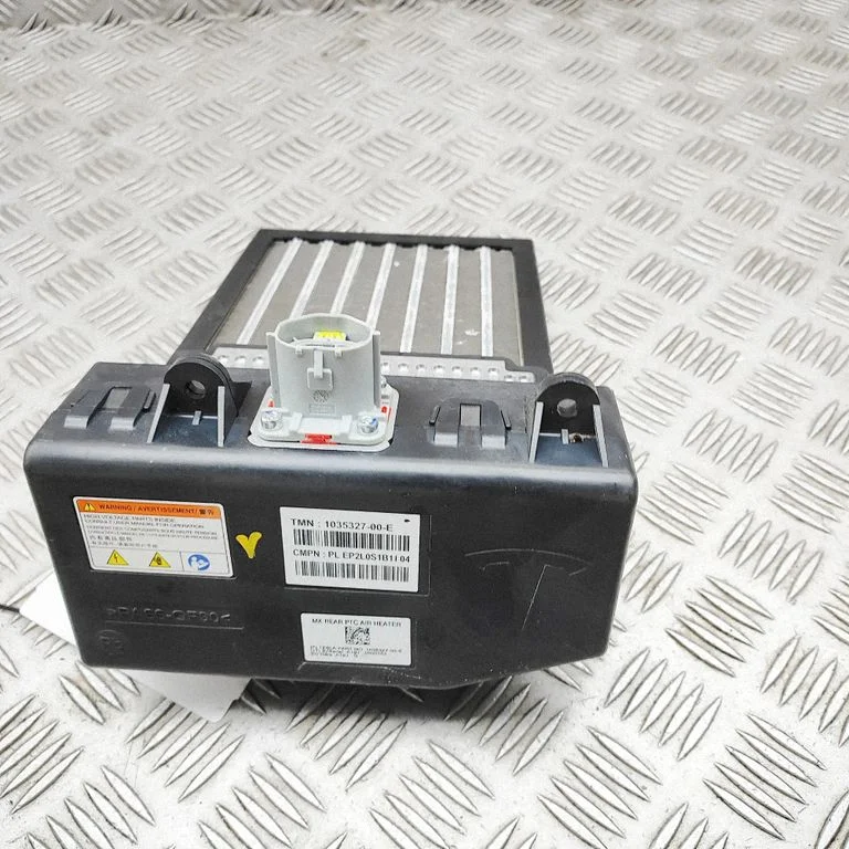 Elektrinis salono pečiuko radiatorius