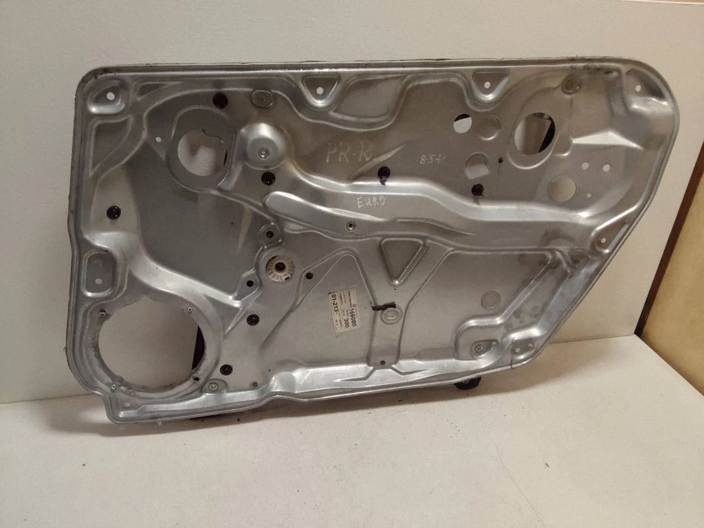 Priekinis el. lango pakėlimo mechanizmas be varikliuko