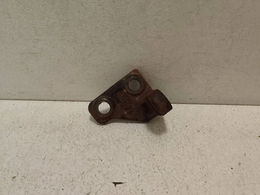 Kita variklio skyriaus detalė