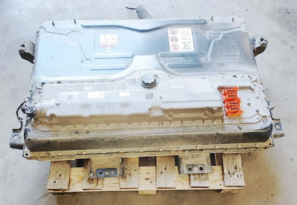 Hibrido/ elektromobilio akumuliatorius