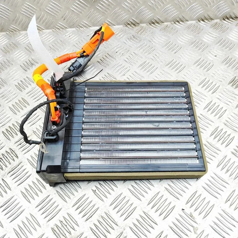 Elektrinis salono pečiuko radiatorius