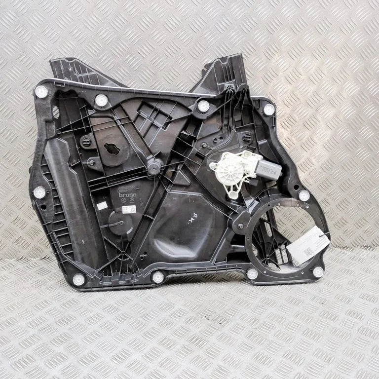 El. lango pakėlimo mechanizmas be varikliuko