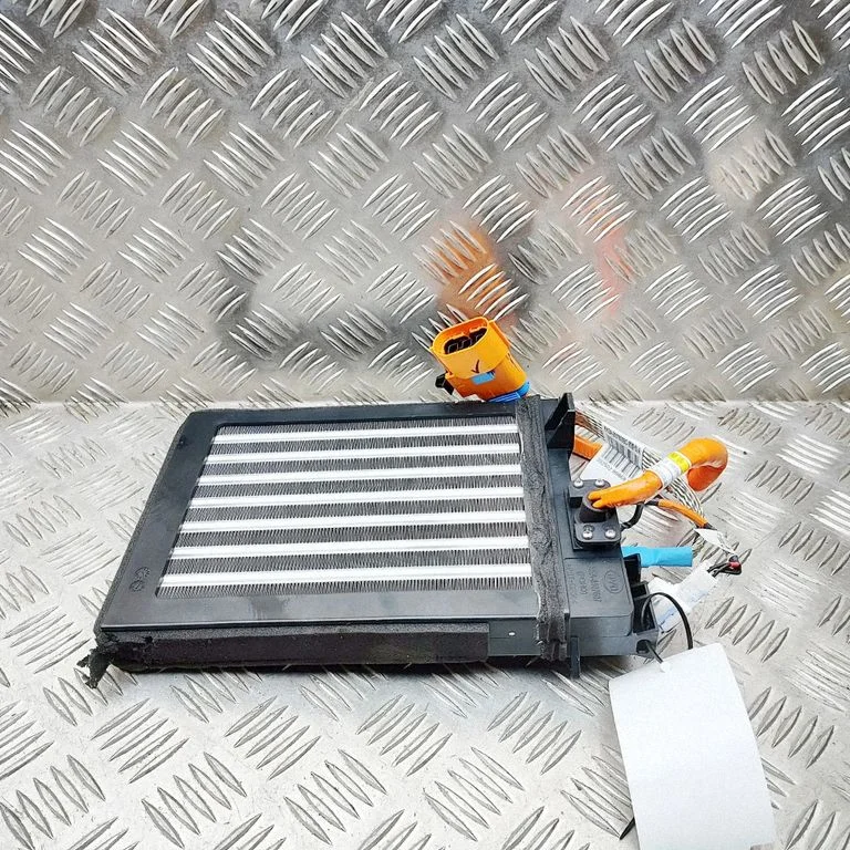 Elektrinis salono pečiuko radiatorius