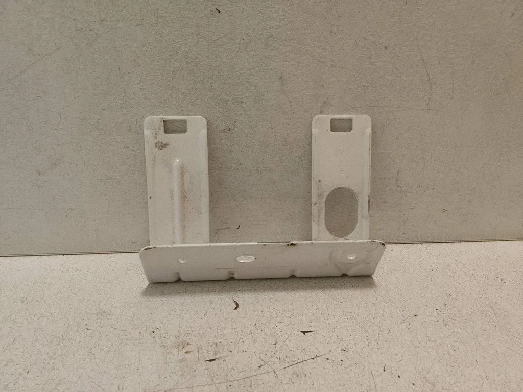 Kita variklio skyriaus detalė