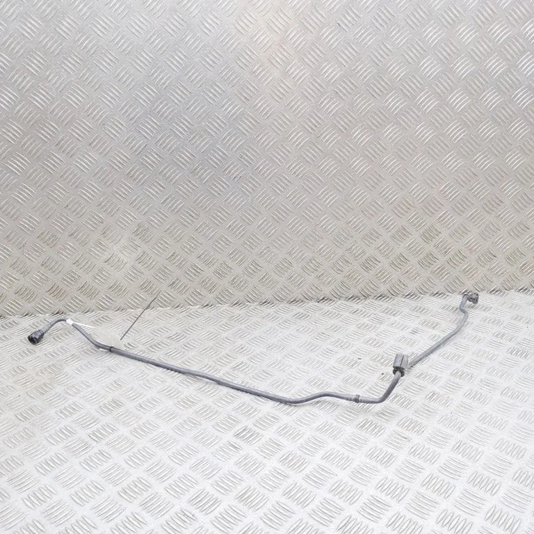 Variklio aušinimo vamzdelis (-ai)/ žarna (-os)
