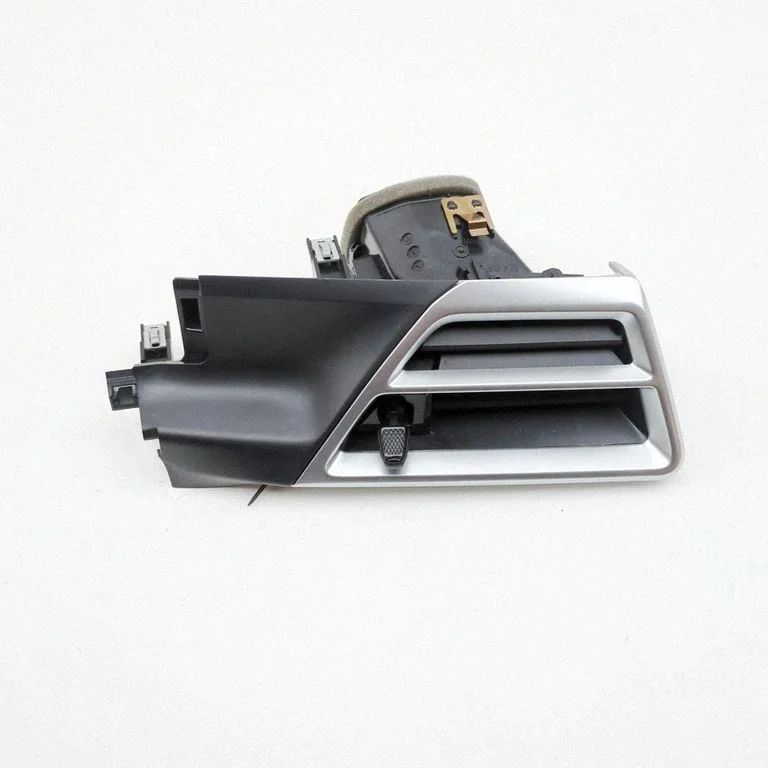 Lango oro grotelės